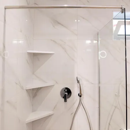 The Saltwater Apartment *